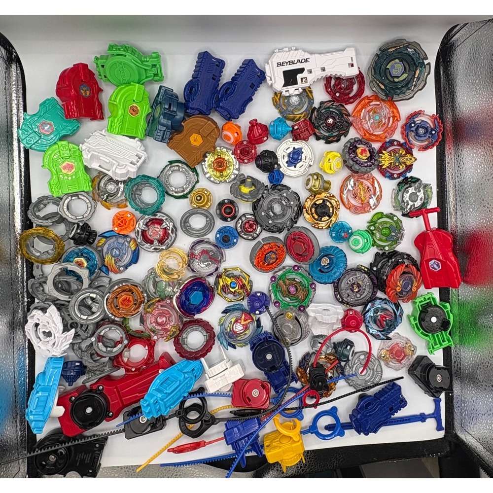 Huge Beyblade Lot Metal Fusion Burst Spinning Tops Launchers Accessories Ripcord